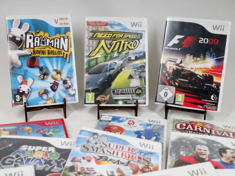 Lot Wii games - 13 stuks (Art. 4419)